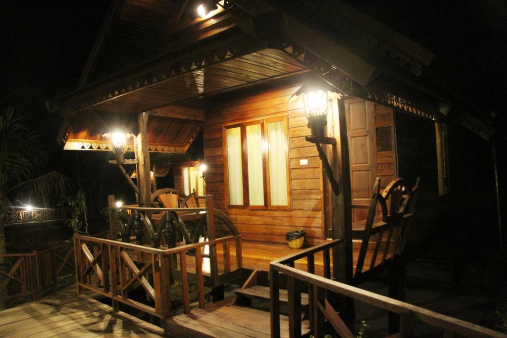 Burilamplai Resort Thung Yai Zimmer foto