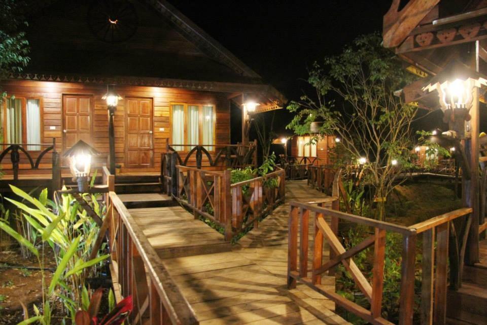 Burilamplai Resort Thung Yai Zimmer foto